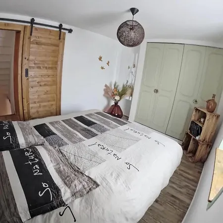 Holiday home Evasion Paisible A La Montagne Avec Cheminee Et Animaux Admis - Fr-1-489-553 Saint-Nicolas-des-Biefs
