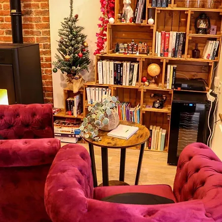 Paisible Au Coeur De La Montagne Bourbonnaise, Animaux Acceptes - Fr-1-489-553 Feriehus Saint-Nicolas-des-Biefs