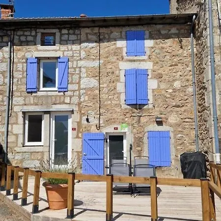 Paisible Au Coeur De La Montagne Bourbonnaise, Animaux Acceptes - Fr-1-489-553 *