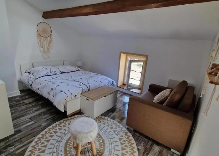 Paisible Au Coeur De La Montagne Bourbonnaise, Animaux Acceptes - Fr-1-489-553 * Saint-Nicolas-des-Biefs